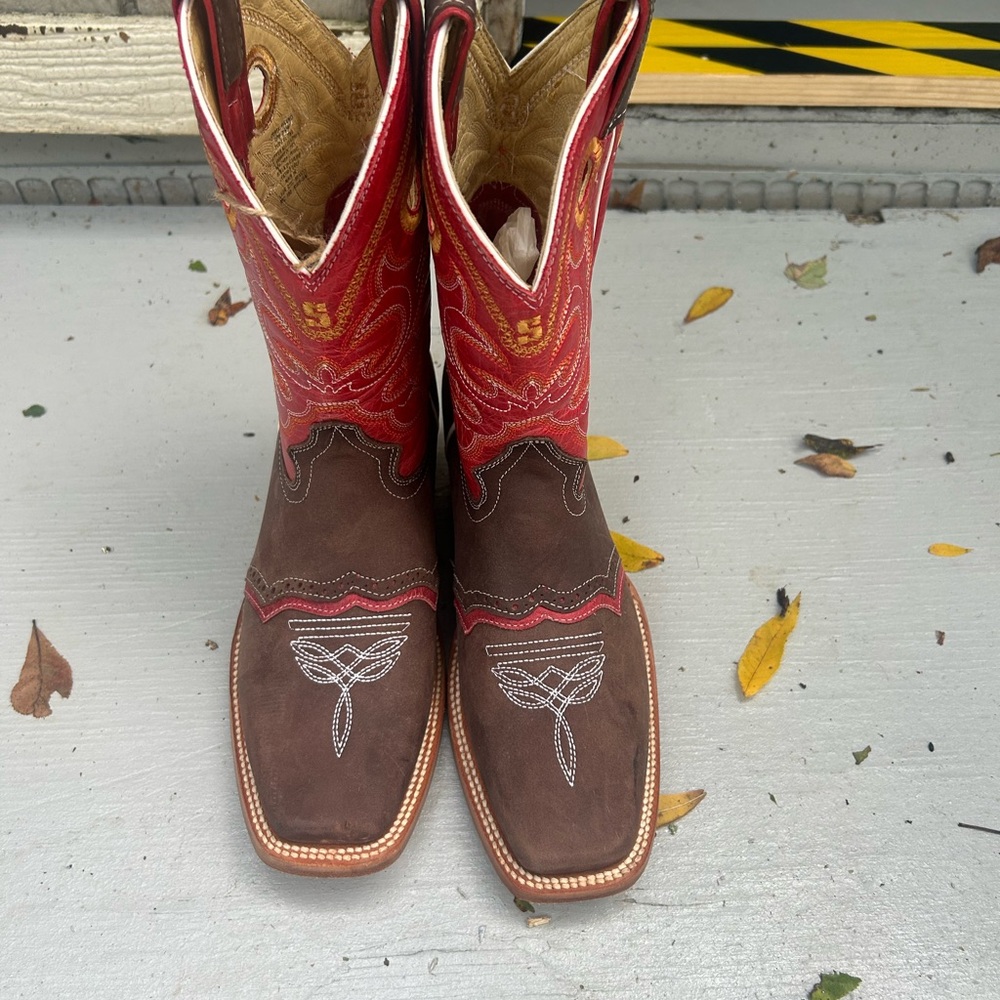 Red and Brown Western Cowboy Boots